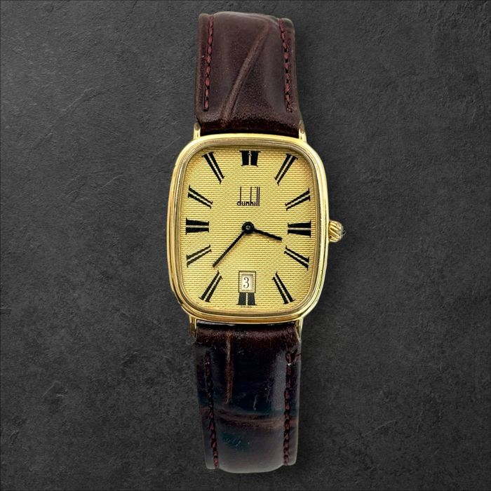 Винтидж Класика от 80-те: Мъжки Кварцов Часовник Dunhill Swiss Made