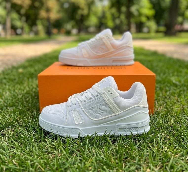 Adidasi LV Trainers Alb - Full Box Premium