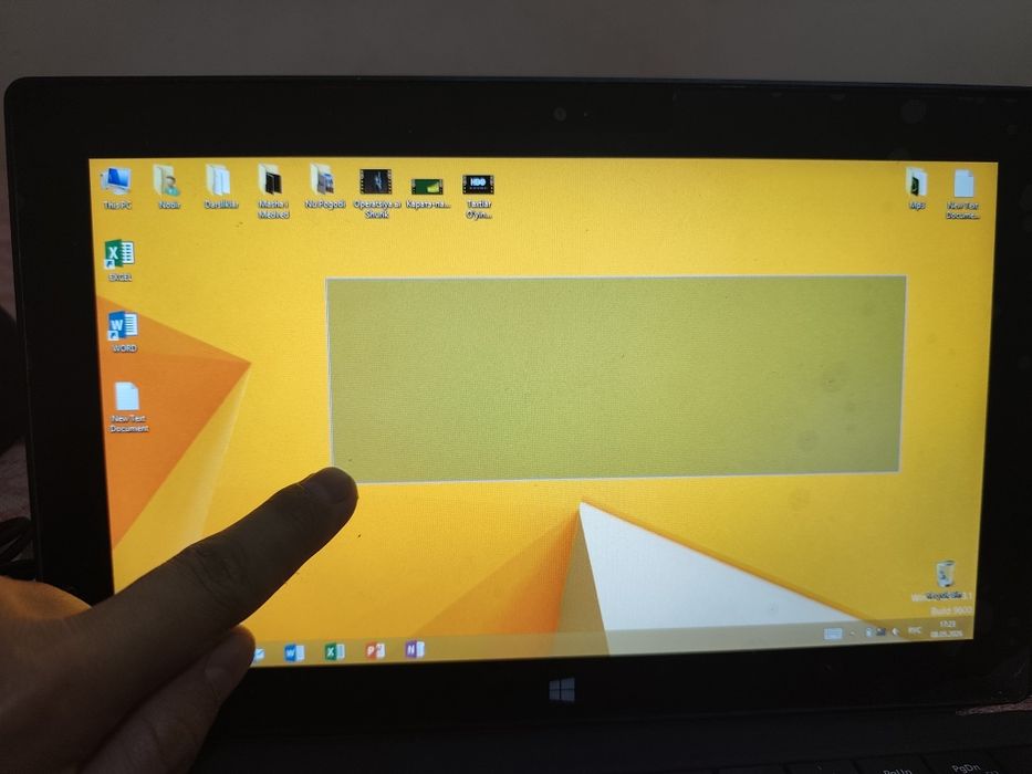 Microsoft Surface RT (2012) Windows 8.1 RT ARM, 2/64 Gigabyte Xotira