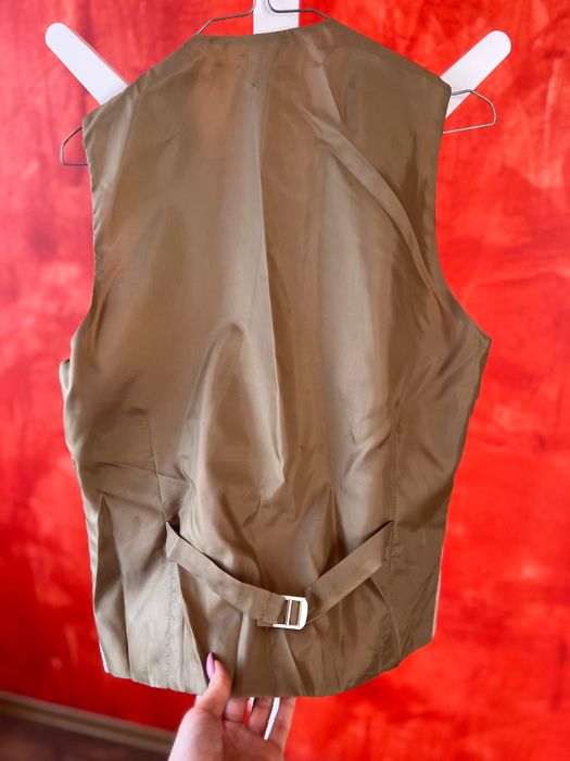 Мъжки елек, размер М- 20 лв