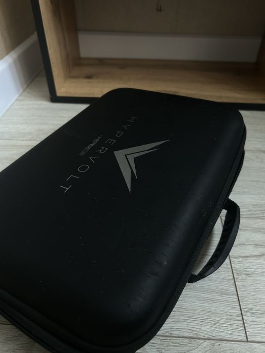 Массажер Hyperice Hypervolt Plus ручной перкуссионный