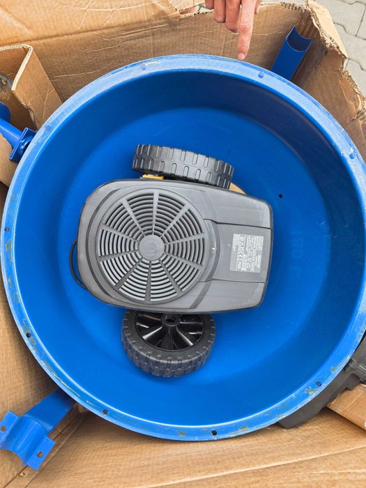 Betoniera Scheppach MIX180, capacitate 650 W, 180 L, viteză 29,5 min-1, angrenaje turnate durabile și robuste