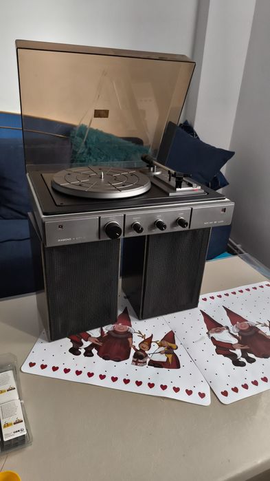 Pikup Tesla stereo funcțional