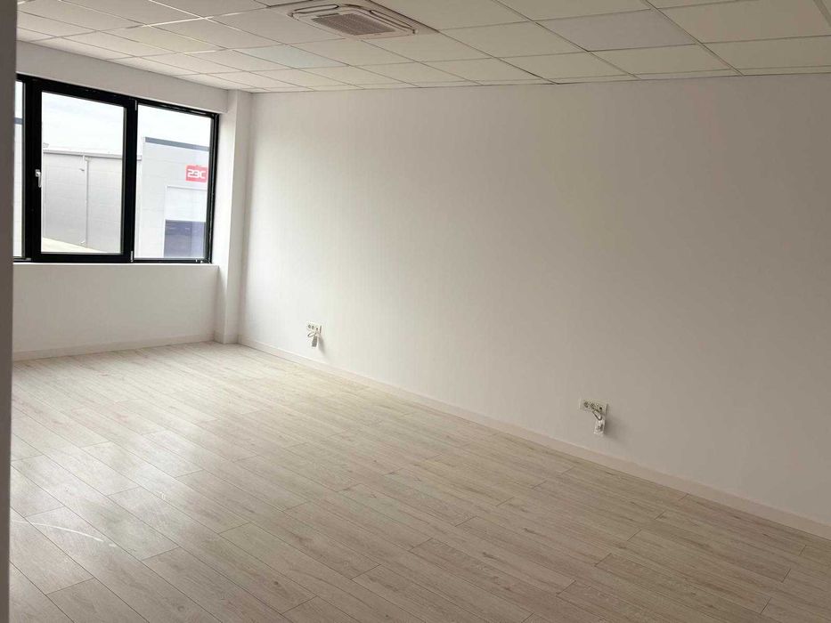 Hala 580 mp | TBM Park Chitila | Curte 460mp | Birouri | TIR