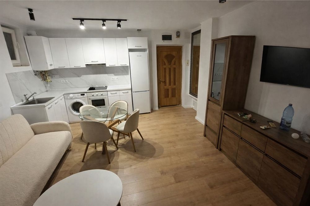 Apartament 2 camere de vanzare