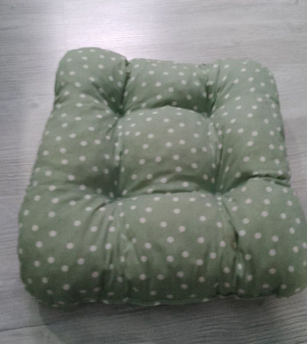 Perne de decor 4buc.- 50 lei