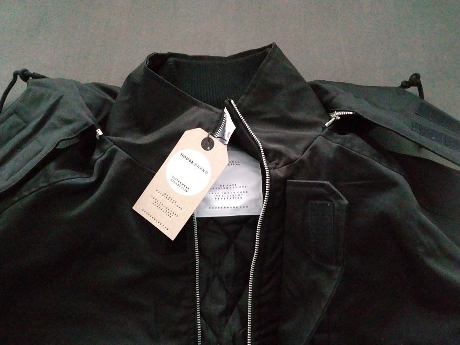 Geaca house neagra marimea M/L - IARNA