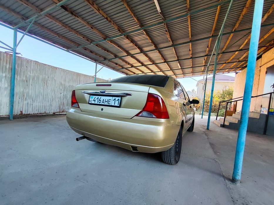Автомашина Ford Focus 1998