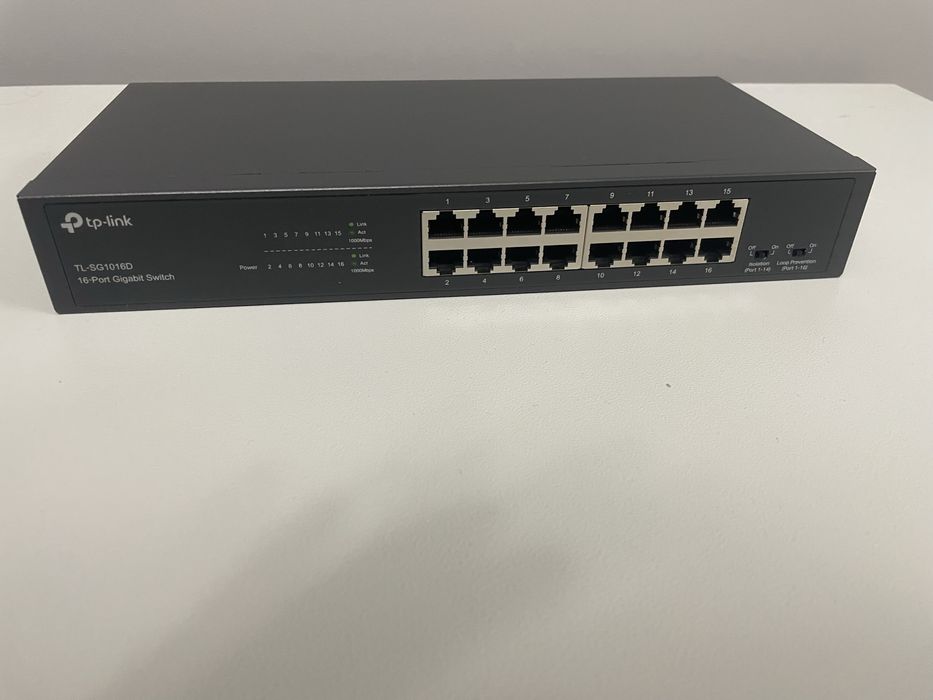 Коммутатор TP-Link TL-SG1016D, 16 портов Gigabit, б/у