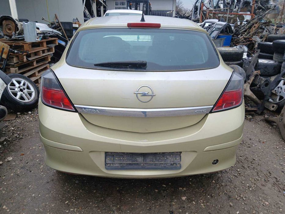 Opel Astra 1.7 dth 2005 г на части