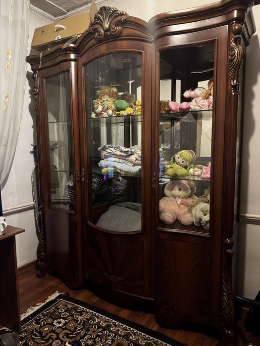 Сервантный комплект шкафов