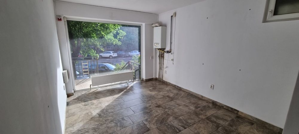 Spațiu de închiriat