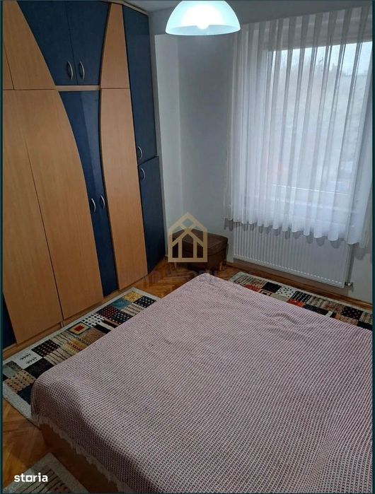 Chirie apatament 4 camere zona Prefectura - More