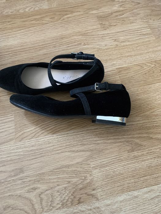 Туфли бархатные нарядные