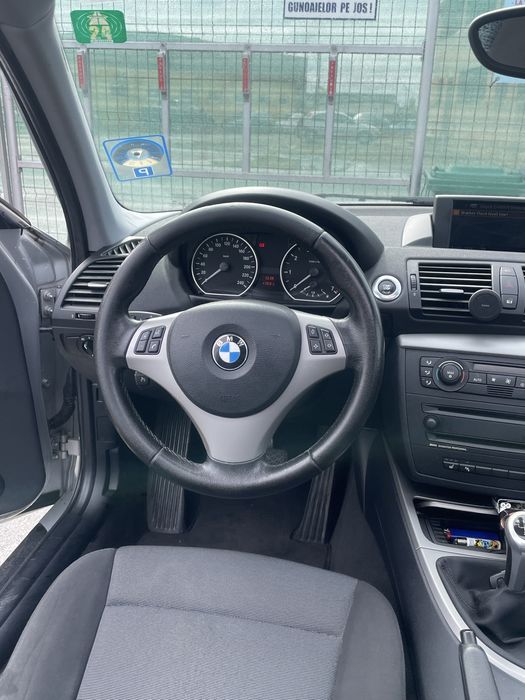 Bmw seria 1  an fe fabricatie 2007