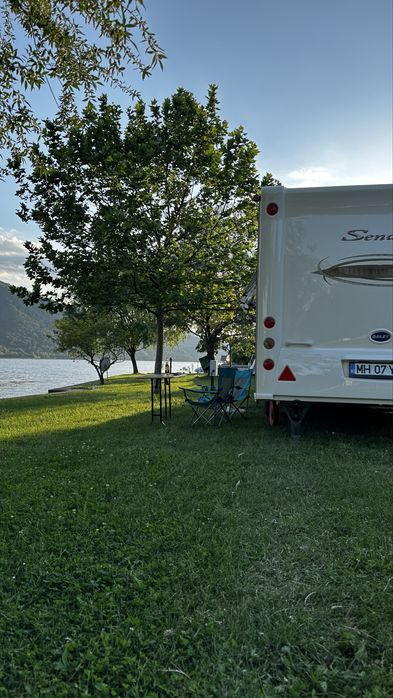 OFERTĂ LUNA AUGUST: Pachet Turistic Total – 2 Terenuri (Negoești + Via Transilvanica) + Rulotă Off-Grid!
