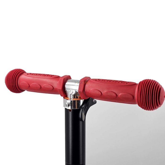 Детска триколка тротинетка Спайдърмен червена 3 светещи колела