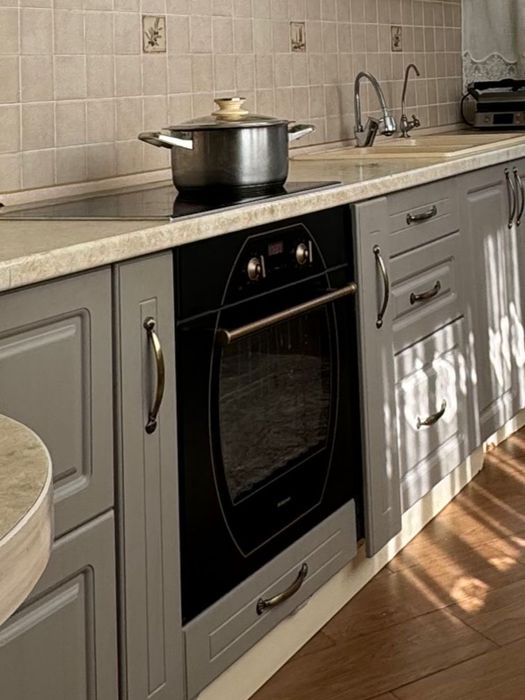 Духовка Hansa в хорошем состоянии