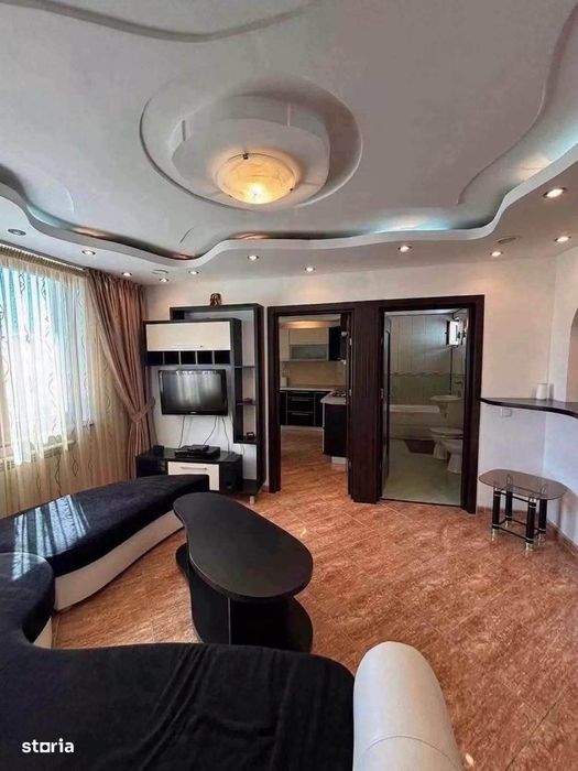 De vanzare apartament cu 2 camere, renovat complet, izolat, mobilat