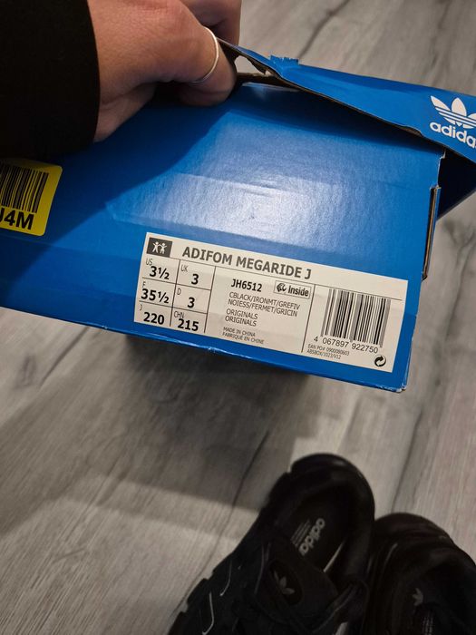 Adidași dama Adidas nou nr 35,5 recomand pt 36