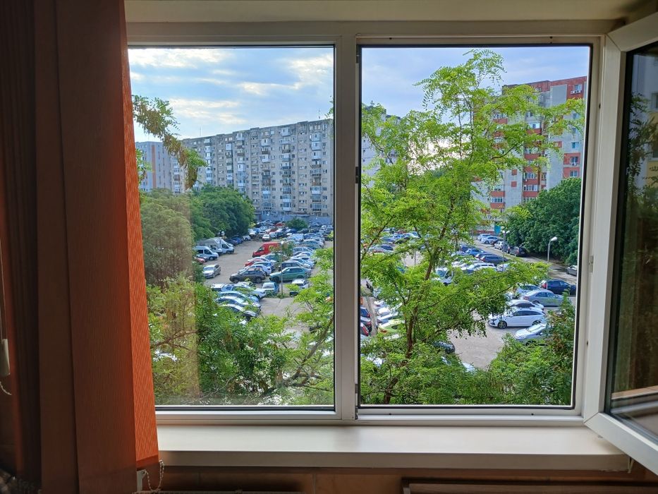 Garsonieră de vanzare mobilată și utilată