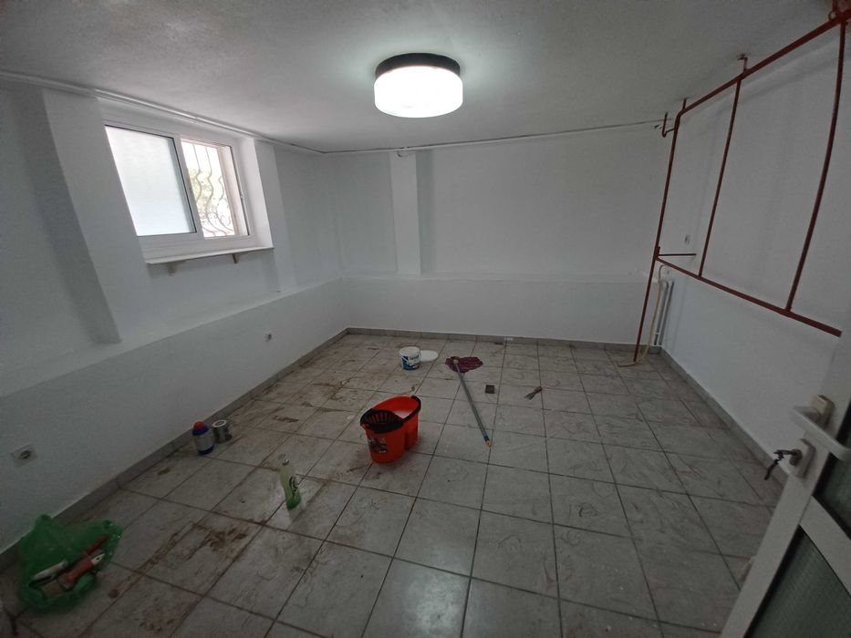 Продава къща 160 м2 с двор 300 м2 в Аспровалта, Гърция