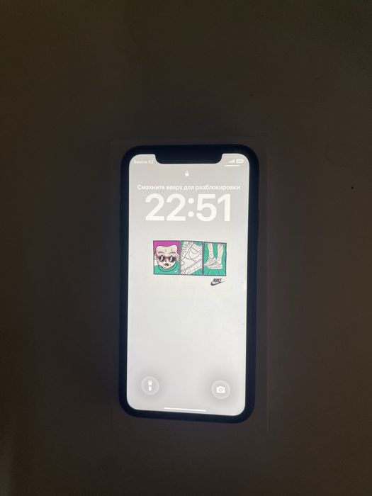 Продам IPhone 11