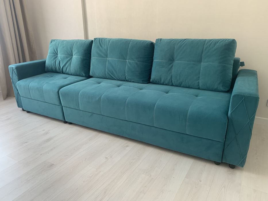 Продам срочно диван 3 метра