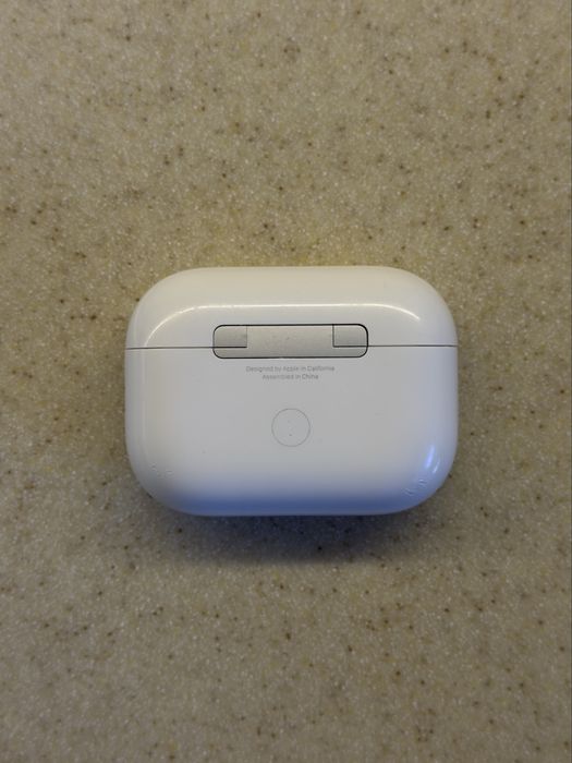 iPhone 14 Pro + наушники Airpods Pro 2