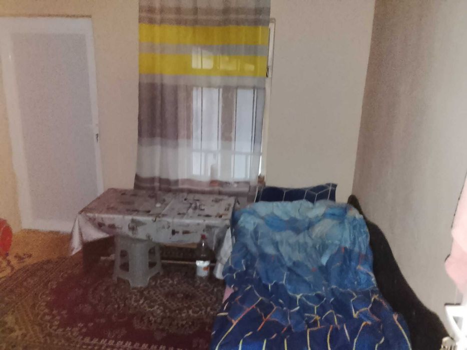 Здравей продавам къща в село Борисово област Русе къщата е с ремонт