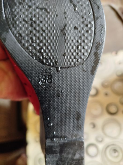 Маркови дамски обувки!