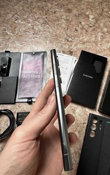 Samsung Galaxy S23 Ultra 12/256gb