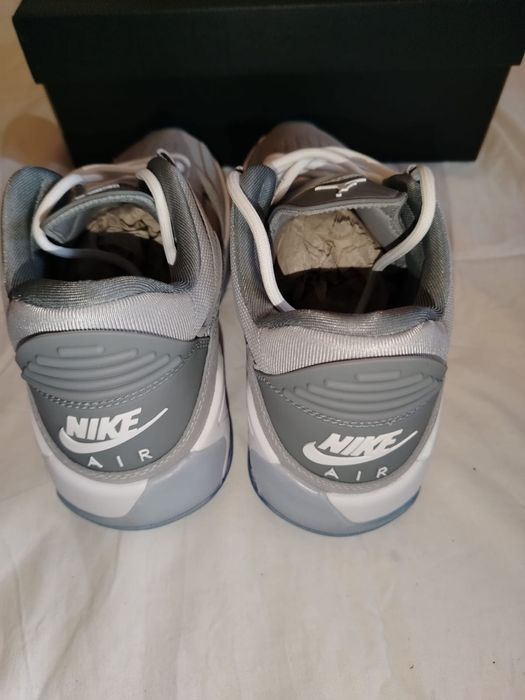 Adidas Jordan  noi la cutie