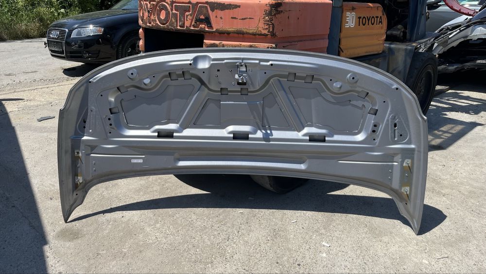 2 броя Преден капак Citrien Berlingo/Toyota Proace/Peugeot Partner