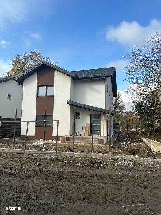 Casa individuala 4 dormitoare 160mp utili Predare Ianuarie