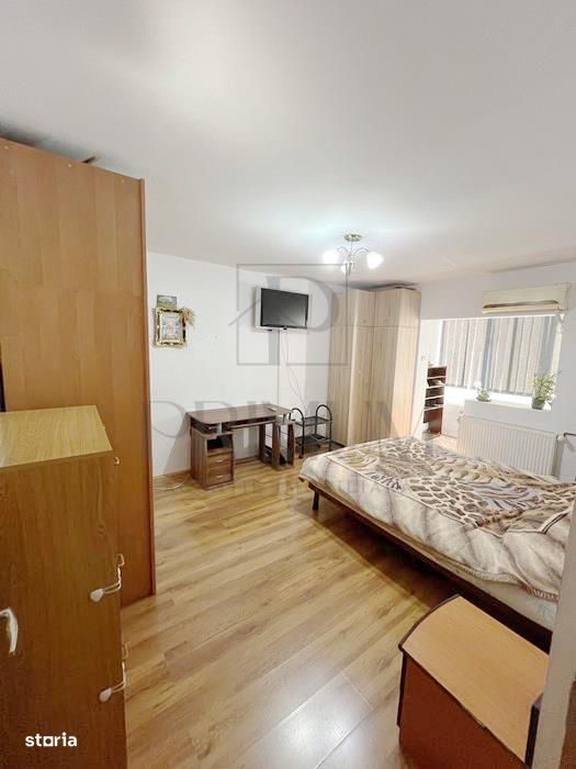 Dambovita - 1Camera - Decomandat - Bloc Anvelopat - Balcon - Etaj Inte