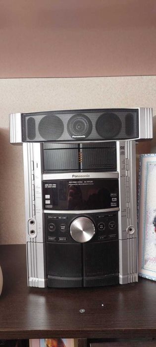 Музыкальный центр