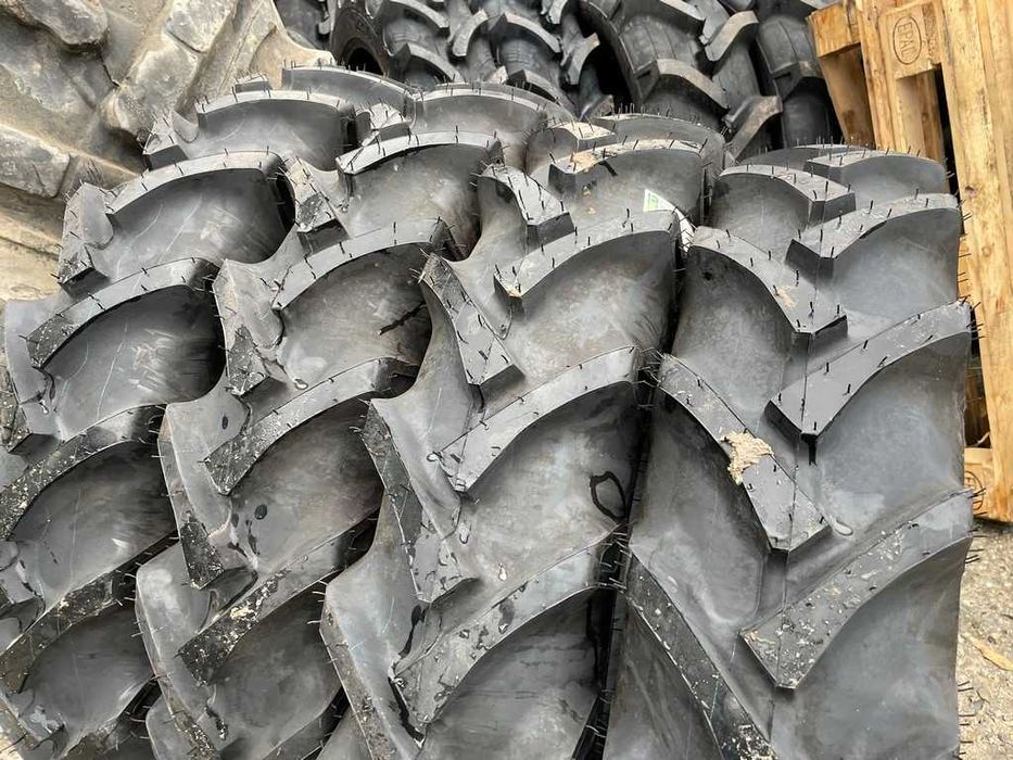 9.5-28 Anvelope noi de tractor livrare rapida garantie 8PR