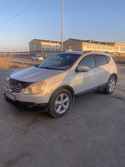 Продам Nissan Qashqai