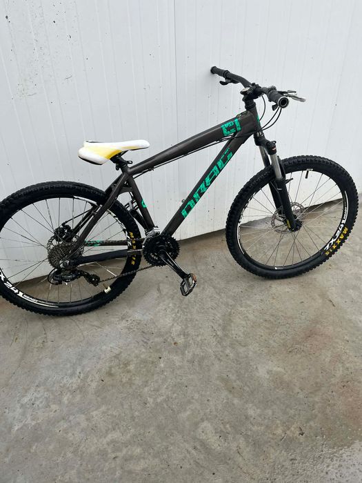 Продавам DRAG 1 L