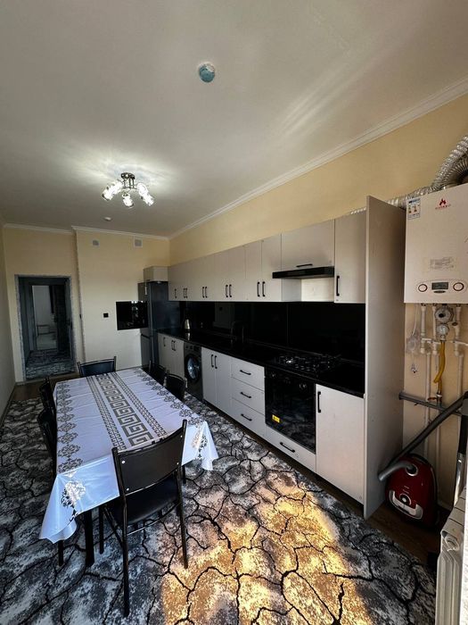 Урикзор резиденс,o'rikzor bozor oldi 2/8/16 400$