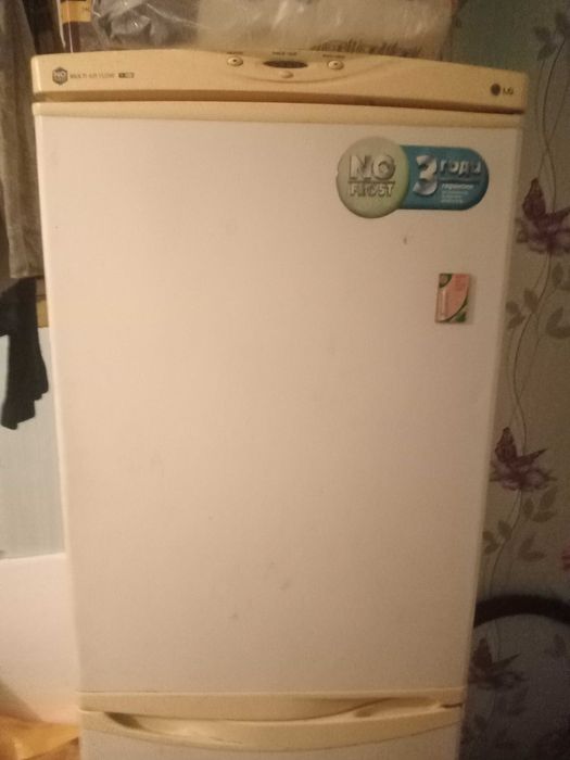 Холодильник LG на запчасти