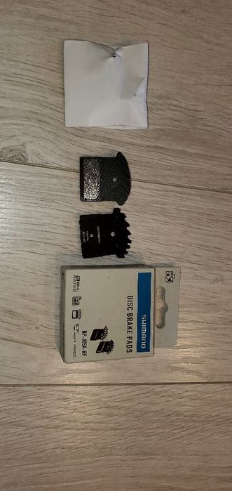 Накладки shimano J05A-RF ice tech