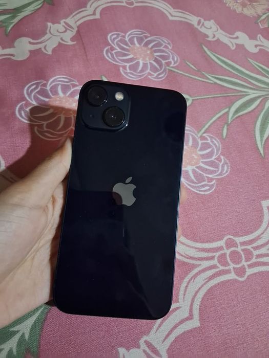 В продаже iphone 13 128 гб 88Акб