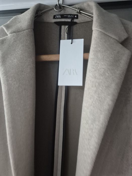 Palton nou Zara femei 44