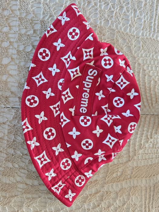 Шапка Supreme двулицева