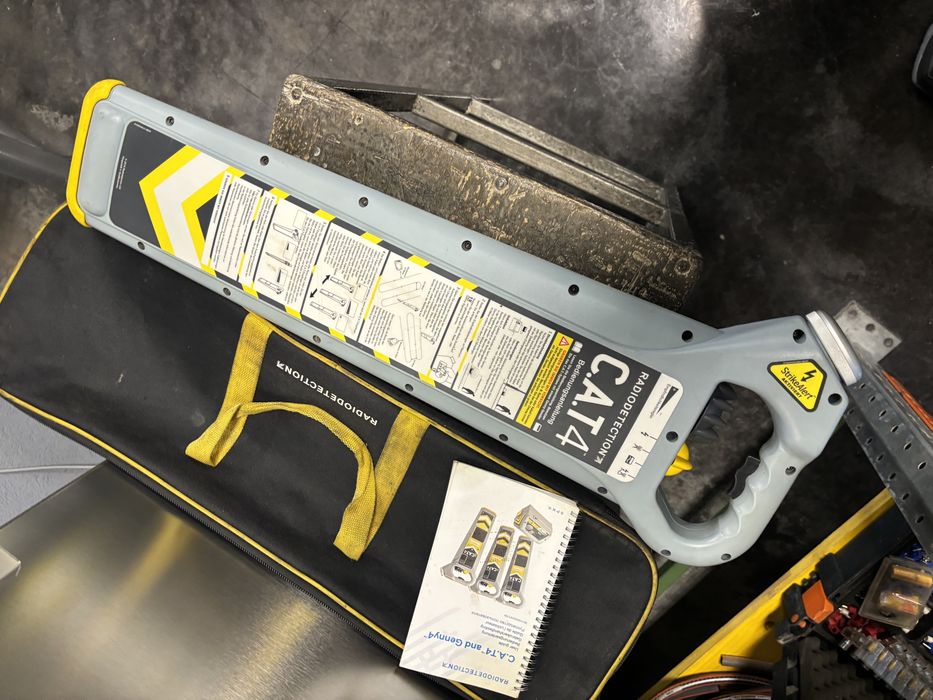 Cat 4 plus detector cabluri comducte apa gaz canalizare