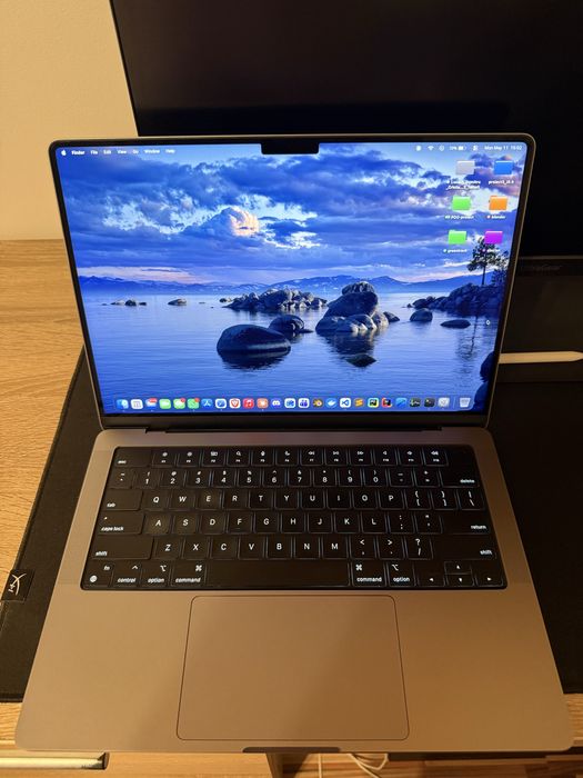 macbook pro m1 pro • Anunturi gratuite • OLX.ro