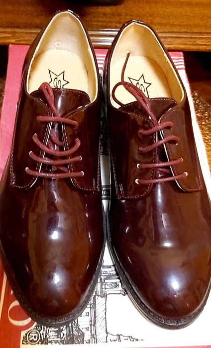 Новые Полуботинки 38р