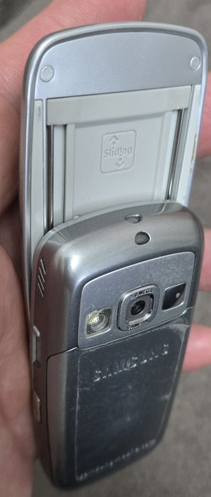 Samsung /Самсунг D600 метален